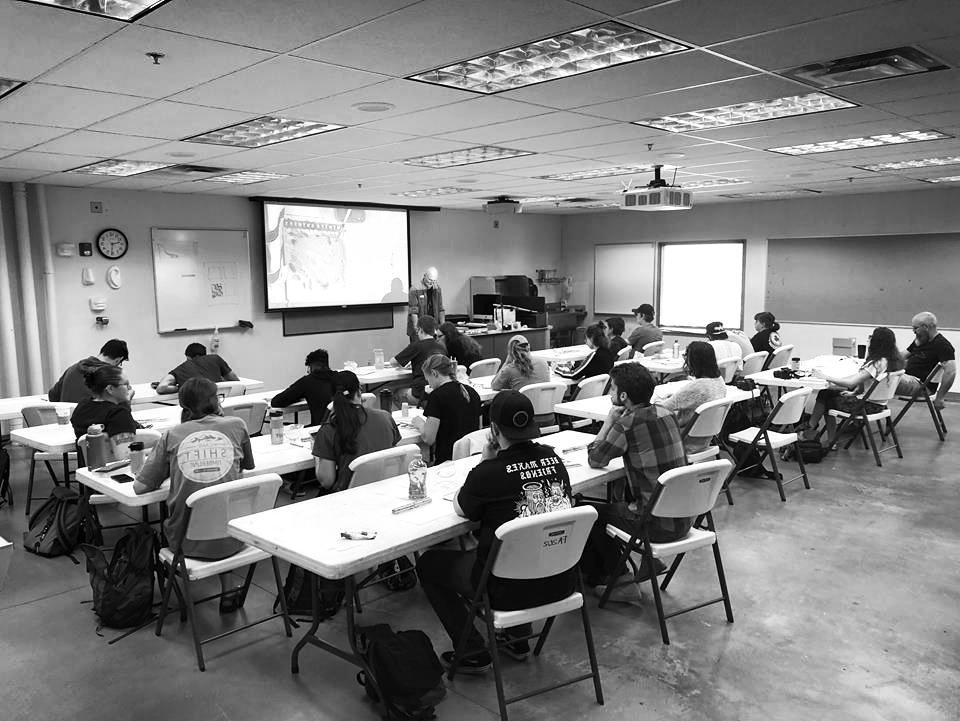 Black and White Photo of Classroom full of students during the Stan Fellows Watercolor Workshop